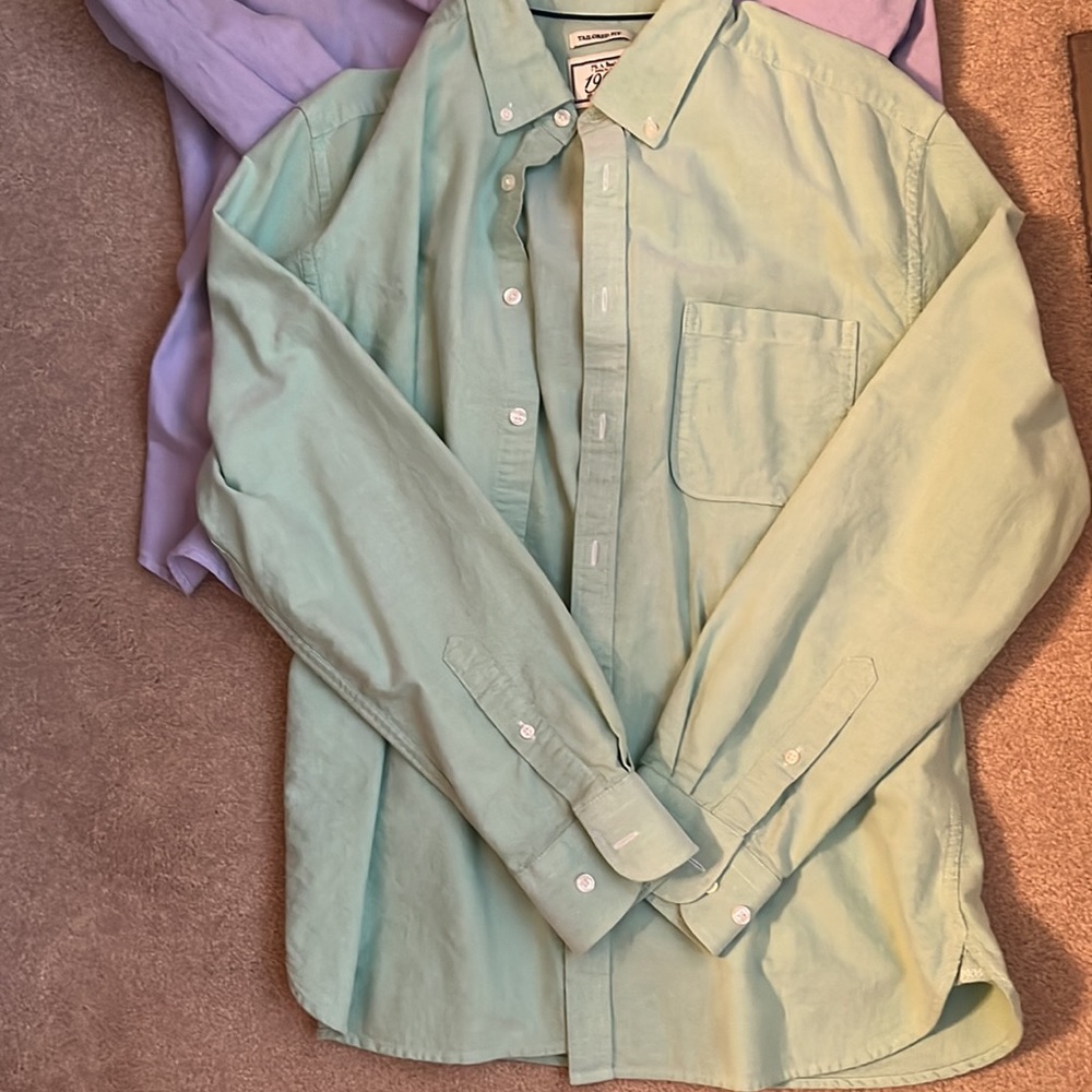Jos. A. Bank tailored fit button downs - Picture 5 of 6
